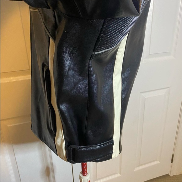 TMS Motorsports zip up Black Motorcyle Jacket Size XL - Picture 4 of 9